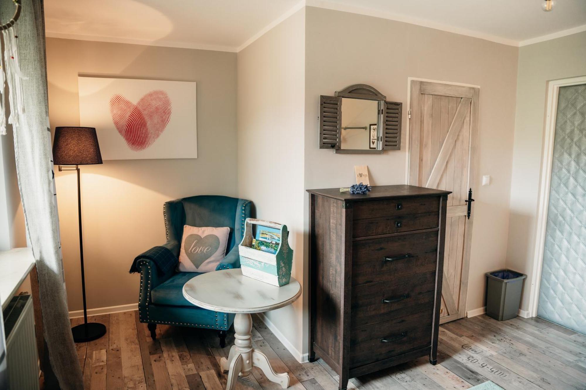 Holistyczne Ujecie Bed & Breakfast Kobyla ภายนอก รูปภาพ